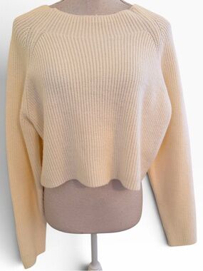 MABLE Soft Cream Ribbed Cropped Crewneck Sweater M